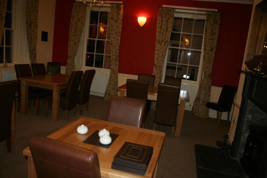 The Trewythen Hotel Ланидлойс Екстериор снимка